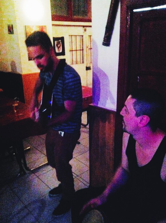 Peter Muller Live at La Ria