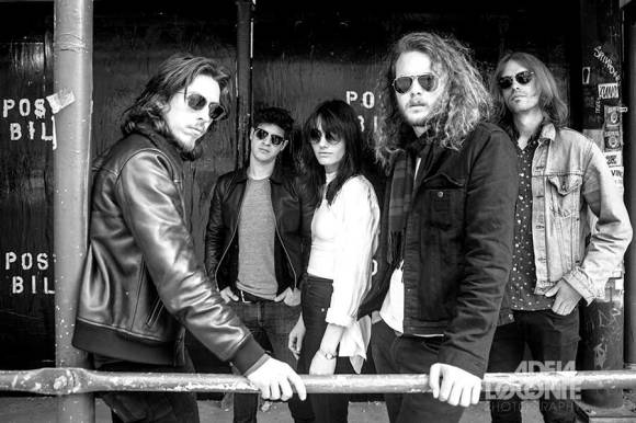 Adela Loconte - The Preaures