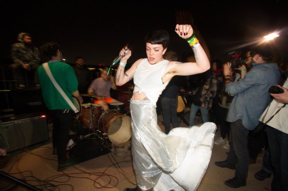 Maryanne Ventrice - Perfect Pussy (Lamar Street Bridge, SXSW)